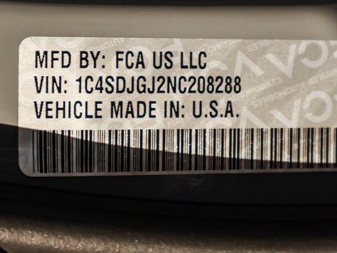 Used 2022 Dodge Durango SRT w/ Premium Interior Group image 28