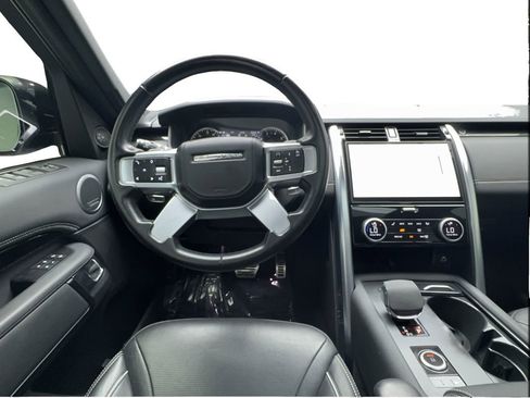 Used 2023 Land Rover Discovery HSE R-Dynamic image 37