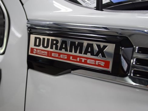 Used 2024 GMC Sierra 3500 Denali w/ Denali Reserve Package image 15