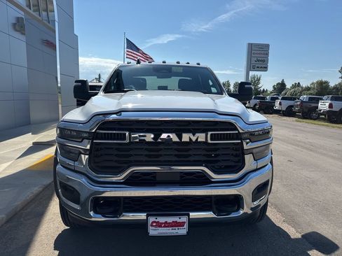 New 2025 RAM 5500 Tradesman AWD/4WD image 5