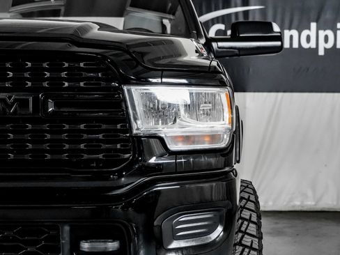 Used 2022 RAM 2500 Big Horn AWD/4WD image 40