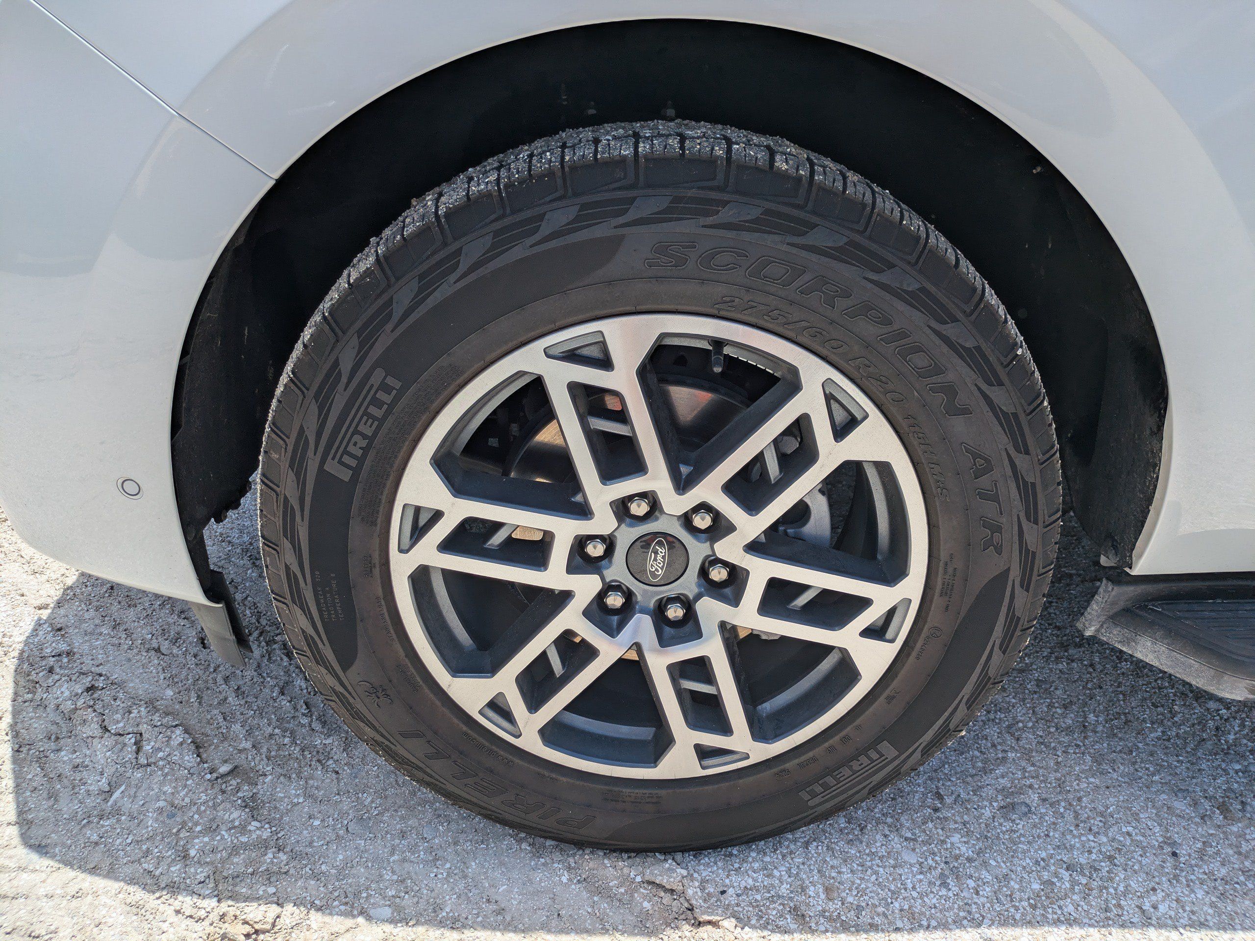 Used 2025 Ford Expedition Active AWD/4WD image 10