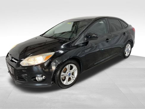Used 2012 Ford Focus SE image 1