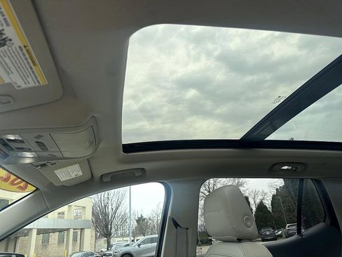 Used 2022 GMC Terrain Denali image 20