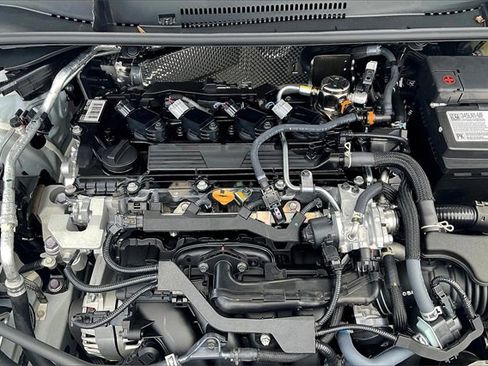 Used 2025 Toyota Corolla SE image 31