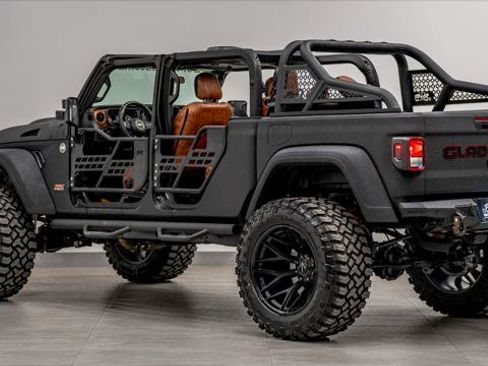 Used 2026 Jeep Gladiator Sport AWD/4WD image 17
