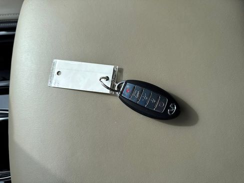 Used 2024 INFINITI QX80 Premium Select w/ Cargo Package image 30