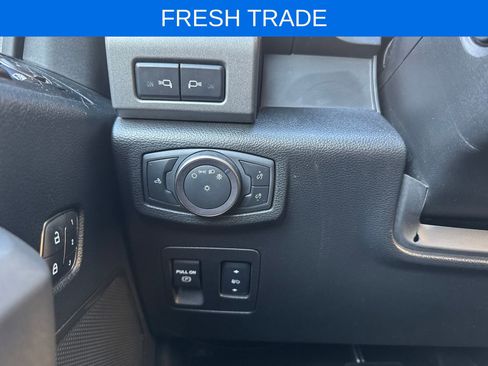 Used 2020 Ford F150 Raptor w/ Equipment Group 802A Luxury image 33