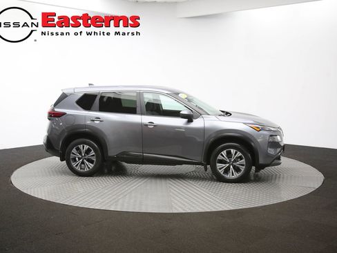 Used 2022 Nissan Rogue SV AWD/4WD image 45
