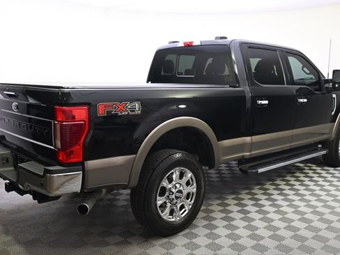 Used 2022 Ford F250 Lariat w/ Lariat Ultimate Package AWD/4WD image 7