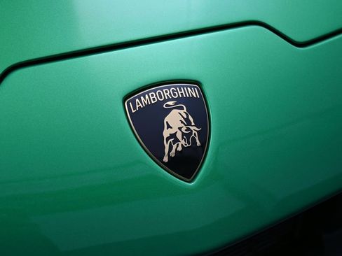 Used 2026 Lamborghini Temerario AWD/4WD image 13