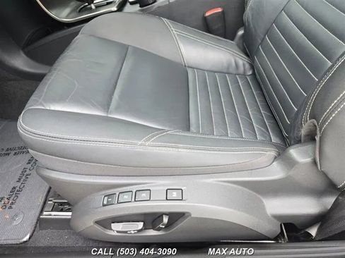 Used 2011 Volvo C30 T5 R-Design image 14