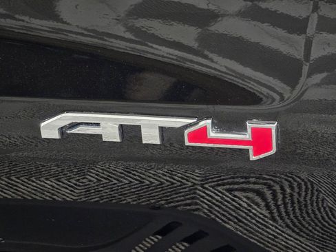 Used 2024 GMC Sierra 1500 AT4 w/ Technology Package AWD/4WD image 31
