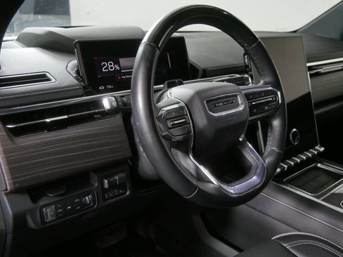 Used 2024 GMC Sierra EV Denali AWD/4WD image 14