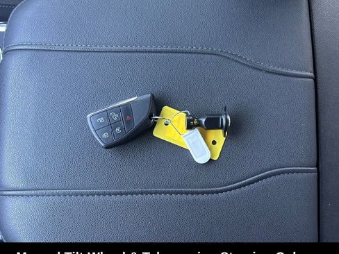 Certified 2024 GMC Sierra 1500 Elevation image 35