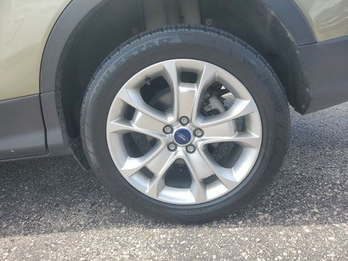 Used 2013 Ford Escape SEL AWD/4WD image 9