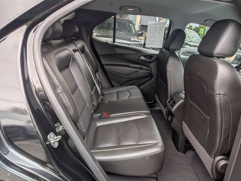 Used 2021 Chevrolet Equinox LT AWD/4WD image 30