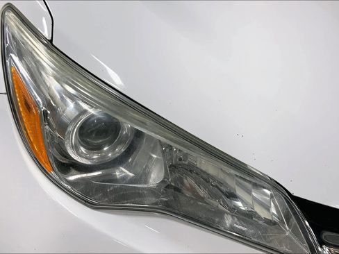 Used 2015 Toyota Camry LE image 24