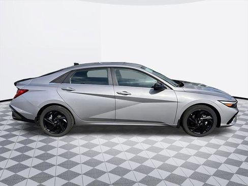 New 2026 Hyundai Elantra SEL Sport image 7