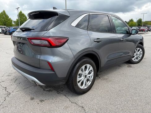 Used 2023 Ford Escape Active w/ Cold Weather Package FWD image 7