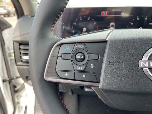 New 2026 Nissan Sentra SR FWD image 14
