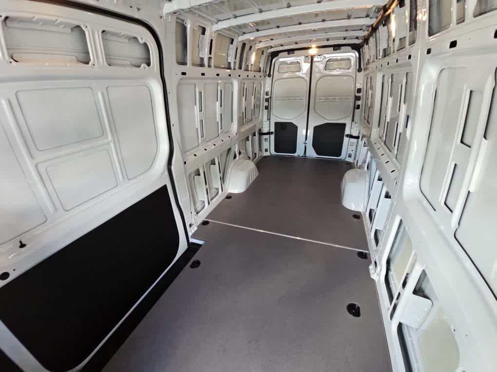 Used 2026 Mercedes-Benz Sprinter 2500 image 11