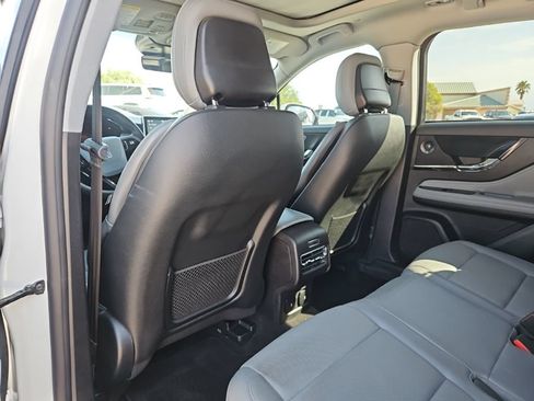 Used 2022 Lincoln Corsair Reserve w/ Equipment Group 201A AWD/4WD image 19