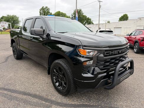 Certified 2022 Chevrolet Silverado 1500 Custom AWD/4WD image 3