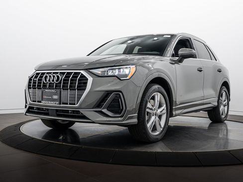 Used 2022 Audi Q3 2.0T Premium AWD/4WD image 7