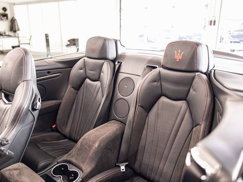 Used 2017 Maserati GranTurismo Sport image 22