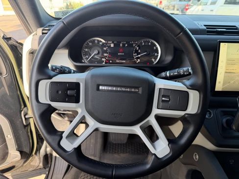 Used 2023 Land Rover Defender 130 SE AWD/4WD image 23