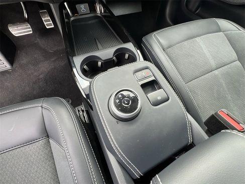 Used 2024 Ford Mustang Mach-E GT image 28