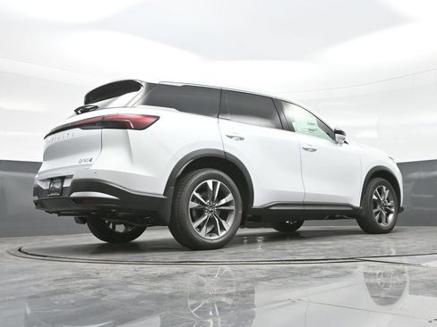 Used 2026 INFINITI QX60 Pure w/ Cargo Package AWD/4WD image 28
