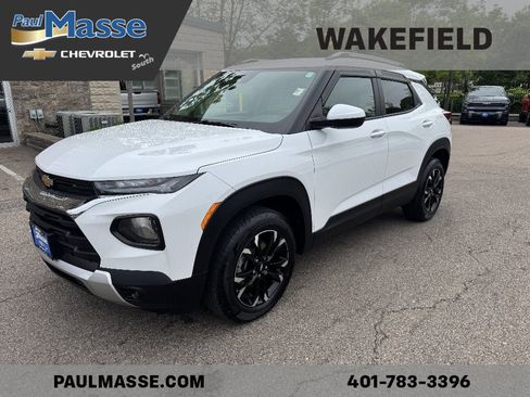 Used 2022 Chevrolet TrailBlazer LT AWD/4WD image 1