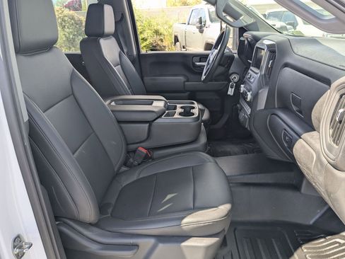 Used 2022 GMC Sierra 2500 Pro w/ Convenience Package image 28