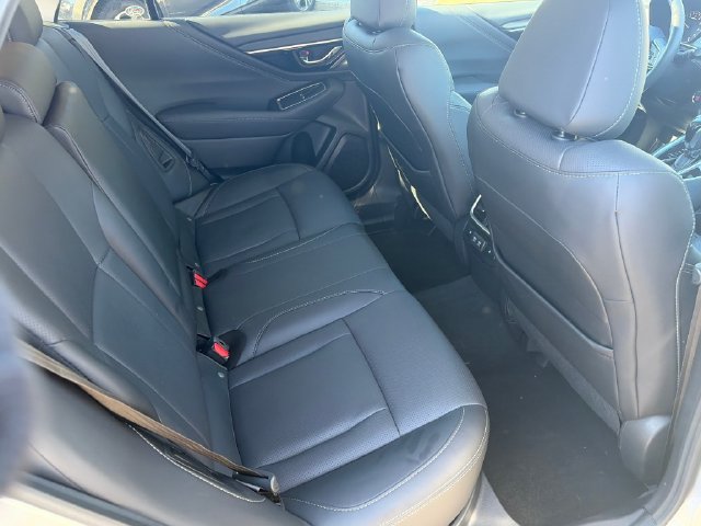 Used 2020 Subaru Outback Limited AWD/4WD image 31