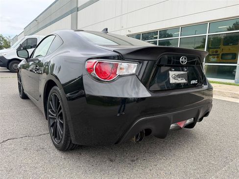 Used 2016 Scion FR-S RWD image 10