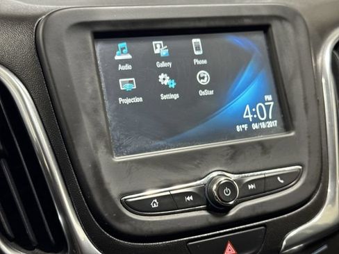 Certified 2018 Chevrolet Equinox LT AWD/4WD image 17