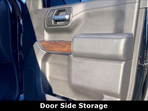 Used 2021 GMC Sierra 1500 SLT image 25