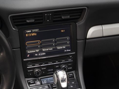 Used 2015 Porsche 911 Carrera S image 26