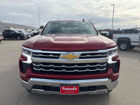 Used 2025 Chevrolet Silverado 1500 LTZ w/ LTZ Premium Package image 11