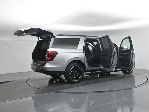 Certified 2022 Ford Expedition Max Limited AWD/4WD image 6