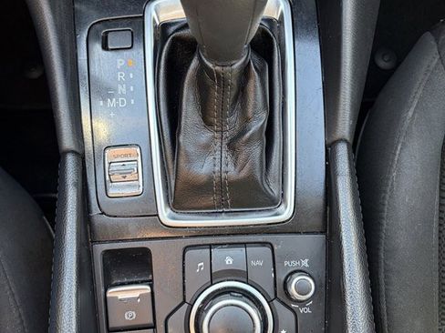 Used 2018 MAZDA MAZDA3 Sport w/ Preferred Equipment Package image 15