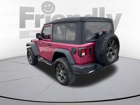 Used 2022 Jeep Wrangler Sport AWD/4WD image 7