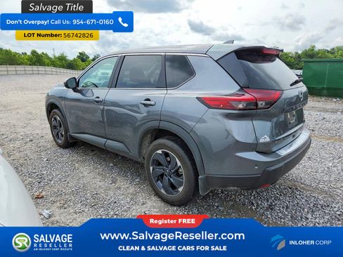 Used 2025 Nissan Rogue SV FWD image 3