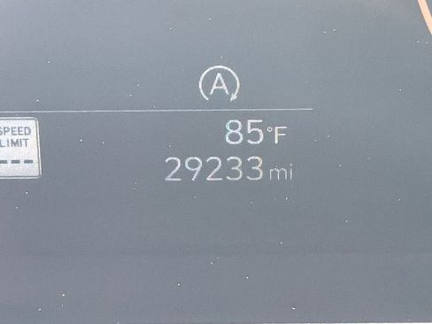 Used 2024 Hyundai Kona SE FWD image 27