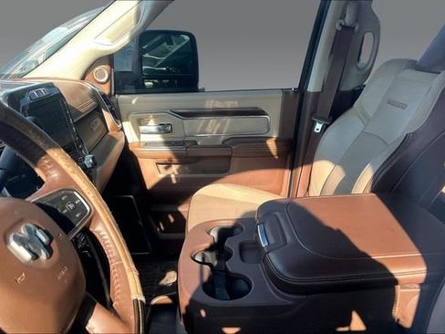 Used 2023 RAM 3500 Laramie AWD/4WD image 6