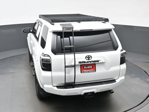 Used 2021 Toyota 4Runner Trail Special Edition AWD/4WD image 39