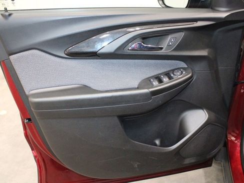 Used 2023 Chevrolet TrailBlazer LT w/ Convenience Package image 16