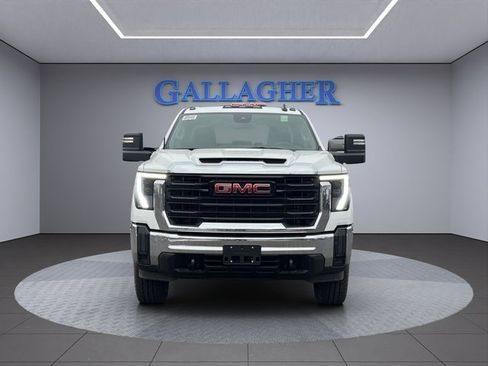New 2026 GMC Sierra 3500 Pro image 12